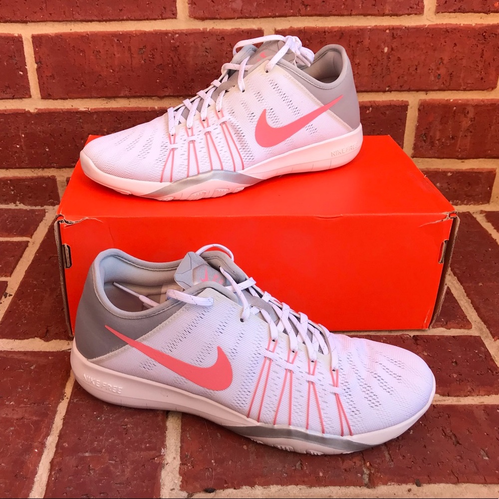 NEED TO UPDATE: Nike Free TR 6 NIB